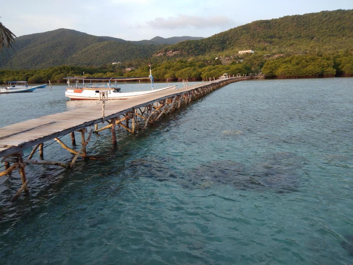 Mangrove Inn Каримунджава Екстериор снимка
